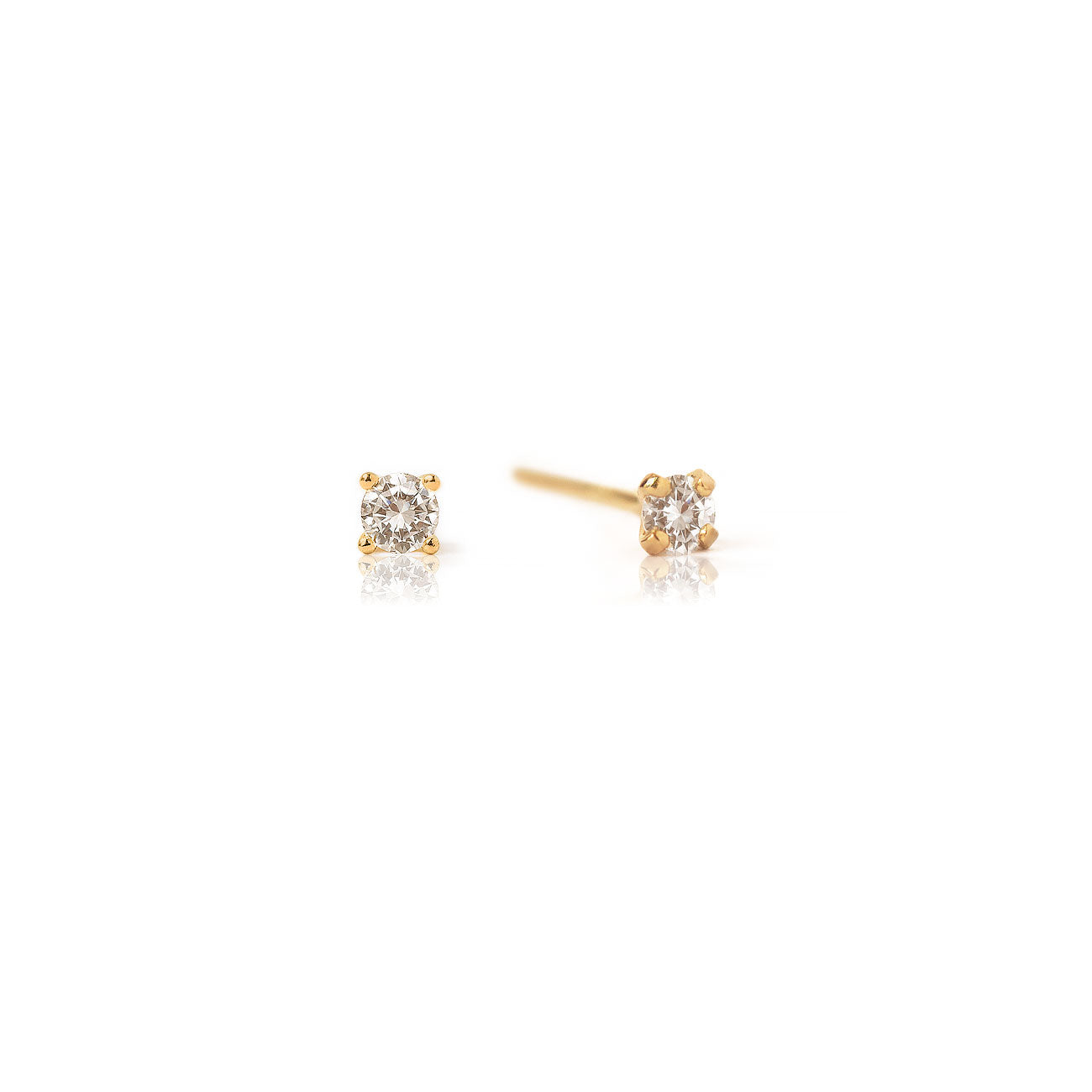 AVSAR 14k (585) Yellow Gold Stud Earrings for Women : Amazon.in: Fashion